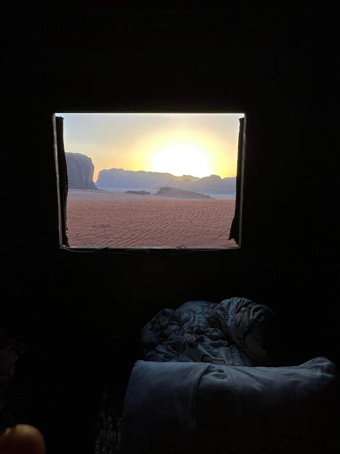 Rotana Camp Hotell Wadi Rum Exteriör bild